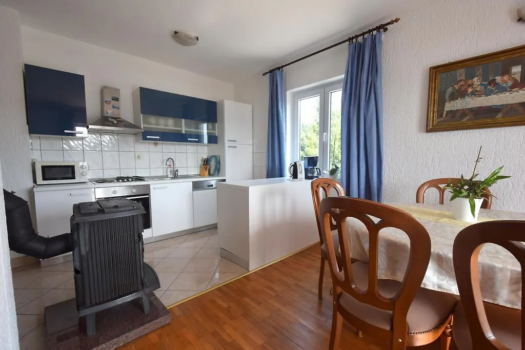 Apartments Matea Krk Town