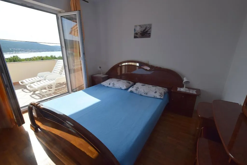 Apartments Matea Krk Town