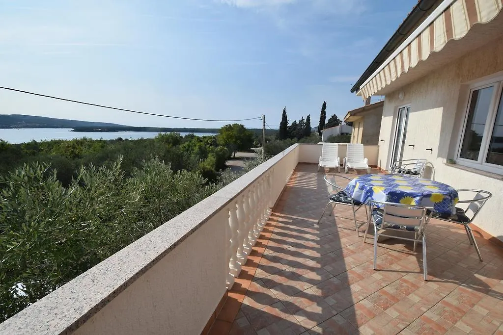 Apartments Matea Krk Town