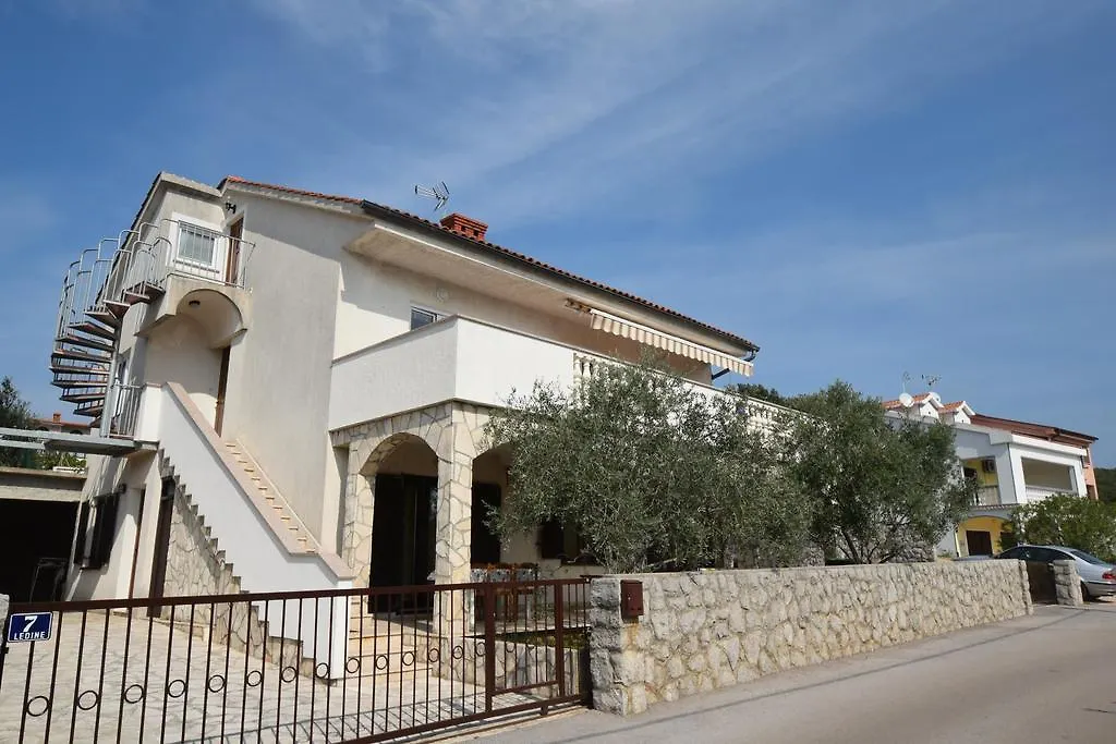 Apartments Matea Krk Town