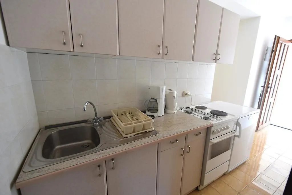 Apartments Matea Krk Town 0*,